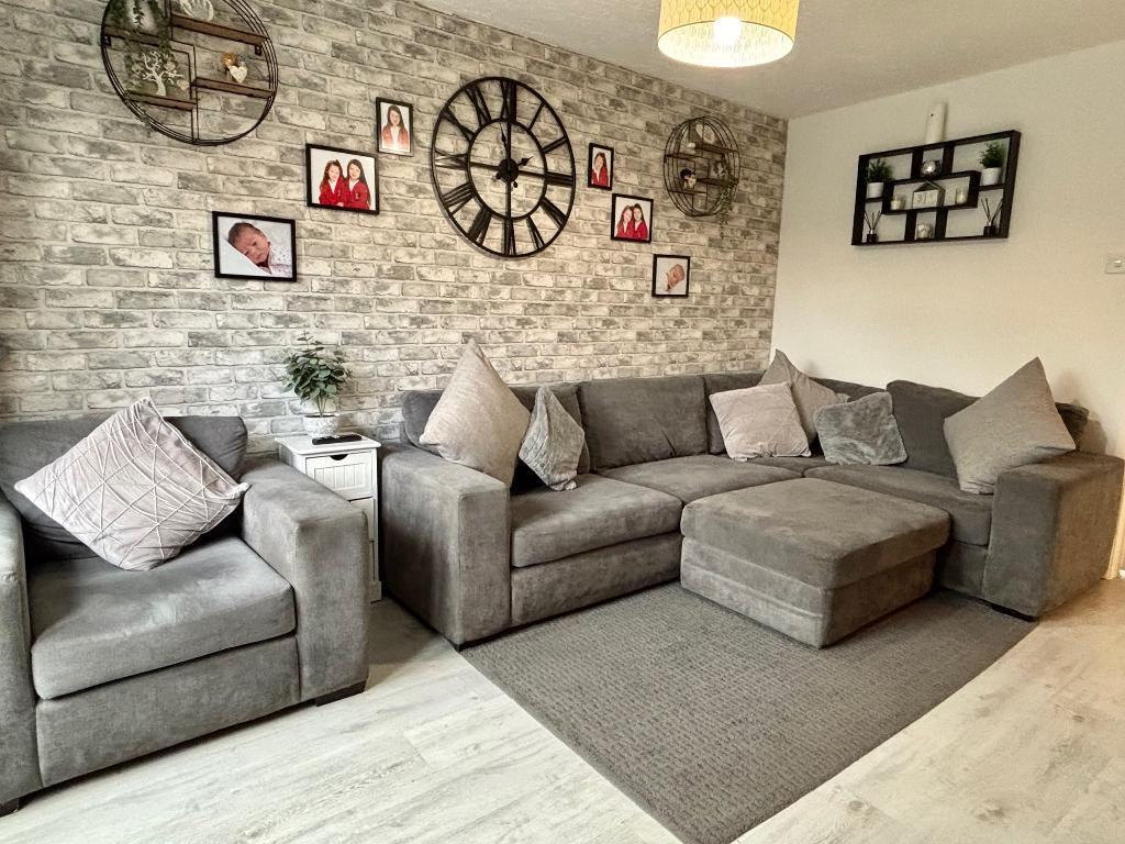 Additional image 2 of Redcar Court, Downend, Bristol, BS16 6RW