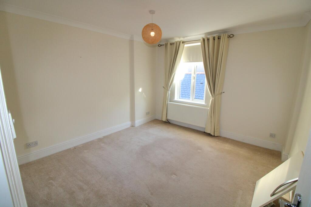 Additional image 10 of 4B THE ESPLANADE, PORTHCAWL, CF36 3YW