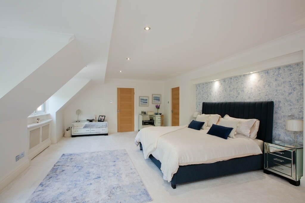 Additional image 31 of Kings Drive, CH48