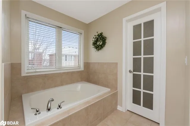 Additional image 28 of 260 Mcdougall Cross