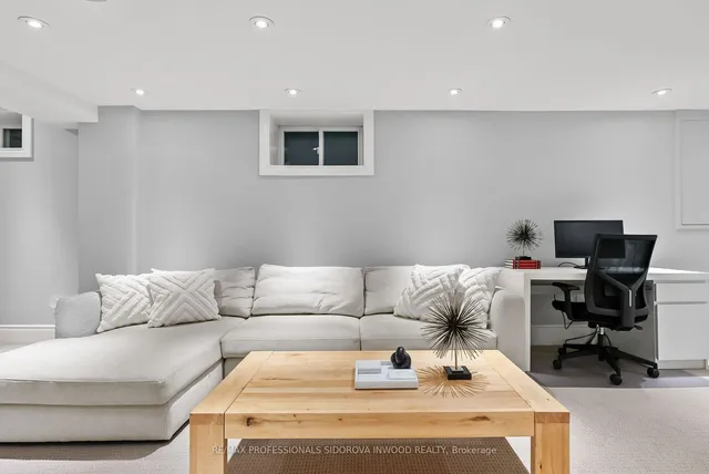 Additional image 30 of 62 Morningside Ave