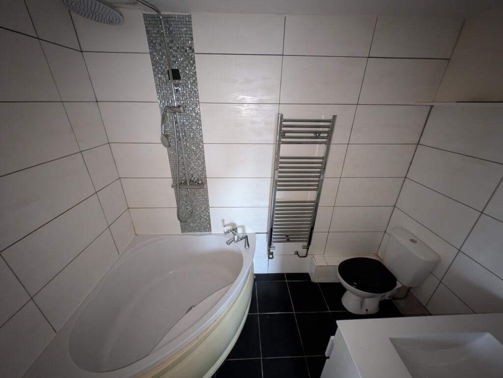 Additional image 9 of Seaview Road, Wallasey, CH45