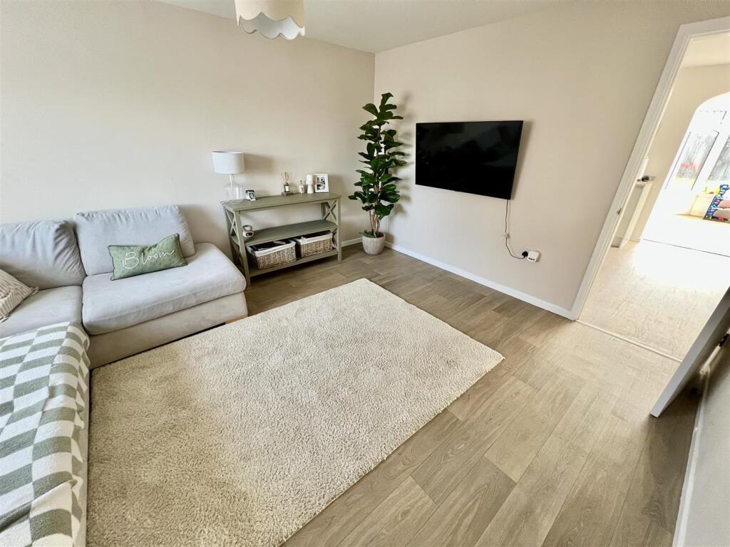 Additional image 11 of Detached Family Home - Desirable Location