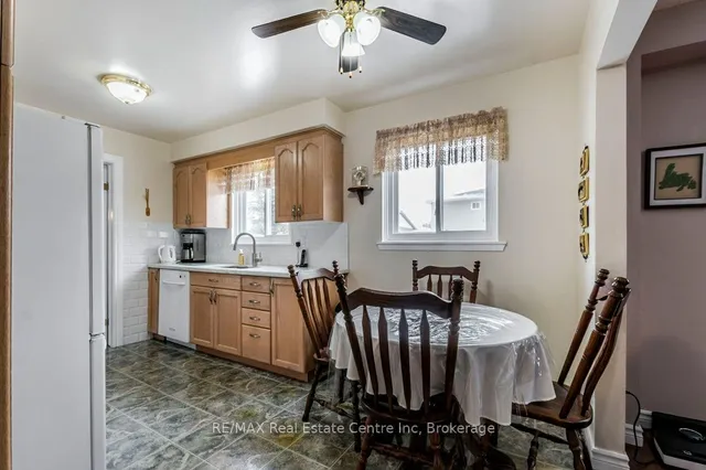 Additional image 11 of 917 Maple Ave