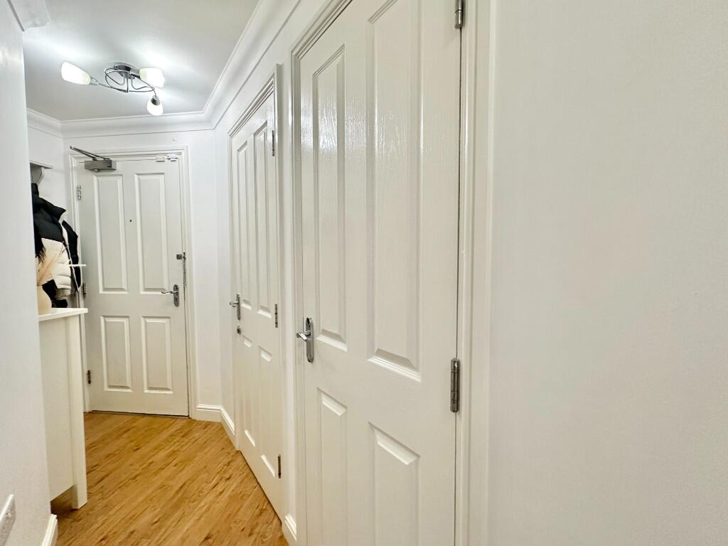 Additional image 10 of Moss Hey, CH63, Spital