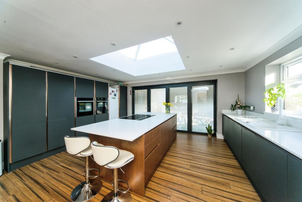 Additional image 8 of Elmwood Gardens, Eastbourne, BN23