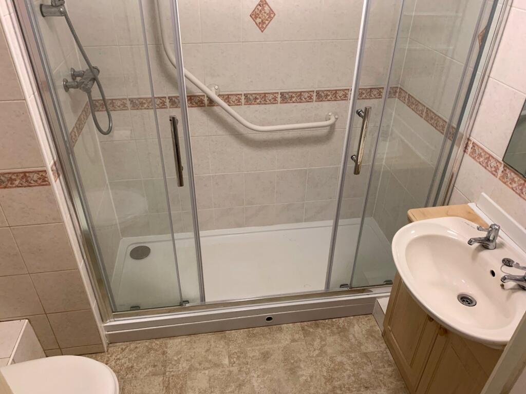 Additional image 8 of Telegraph Road, Heswall, Wirral, CH60