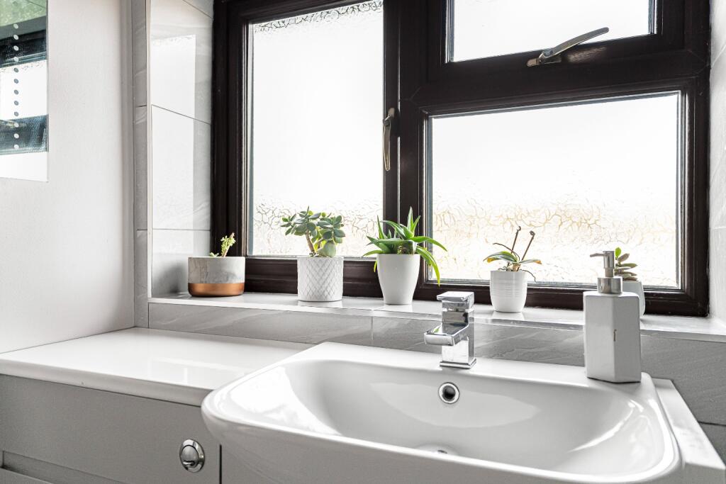 Additional image 17 of Edinburgh Avenue, Cambridge