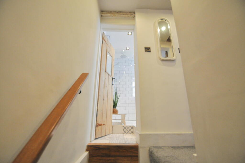 Additional image 23 of Mariners Road, New Brighton