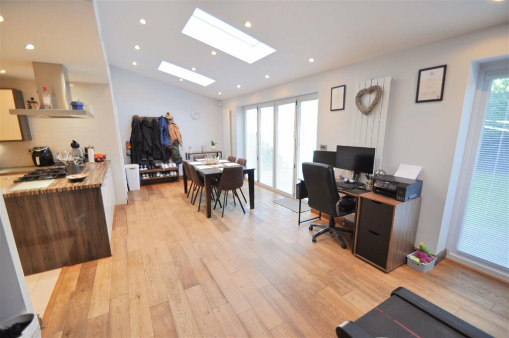 Additional image 44 of Goodwood Drive, Moreton