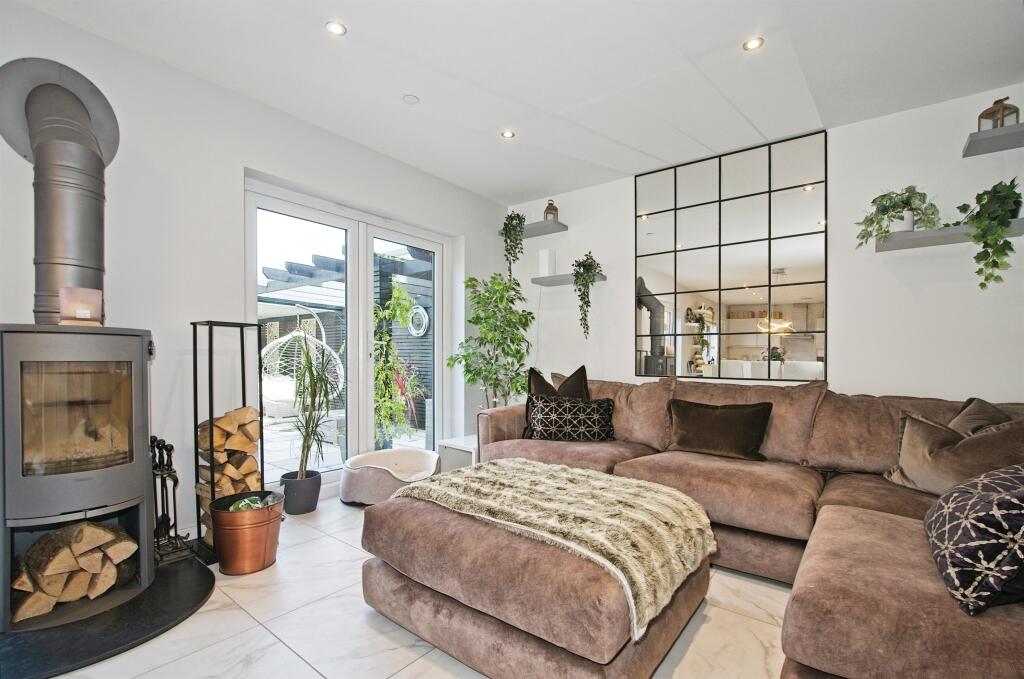 Additional image 20 of Maes Hedd, Llanilid, PONTYCLUN