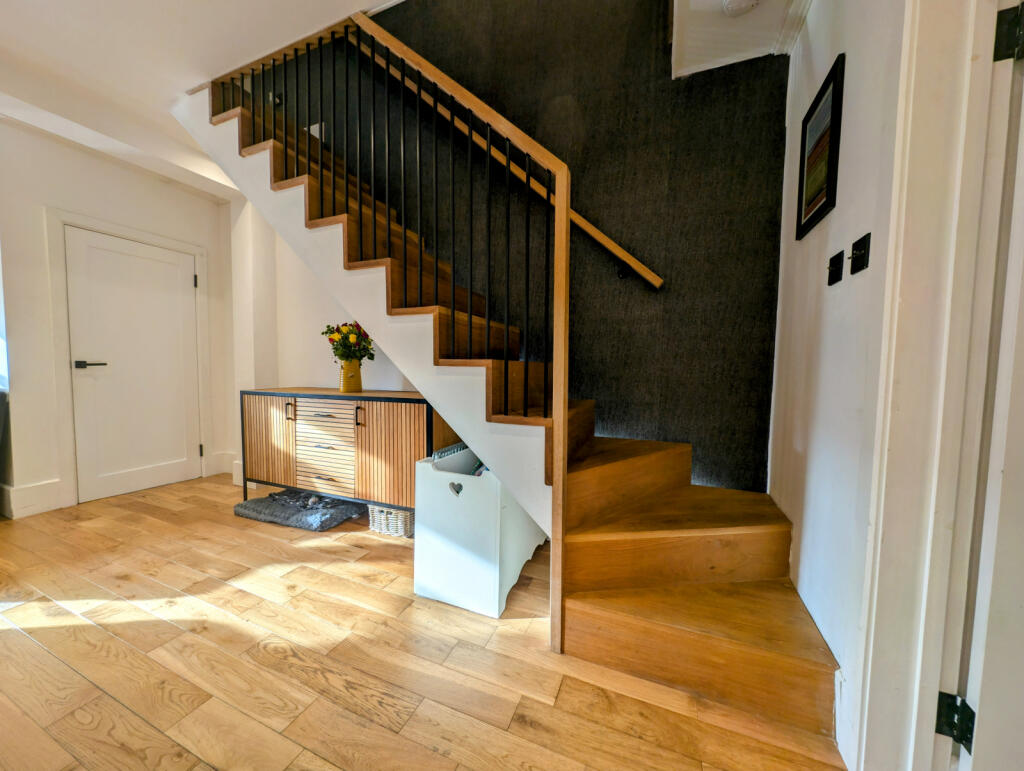 Additional image 10 of The Triangle, Caegarw