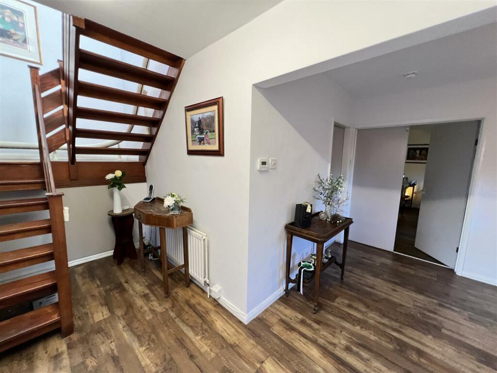Additional image 14 of Marlfield Lane, Barnston, Wirral
