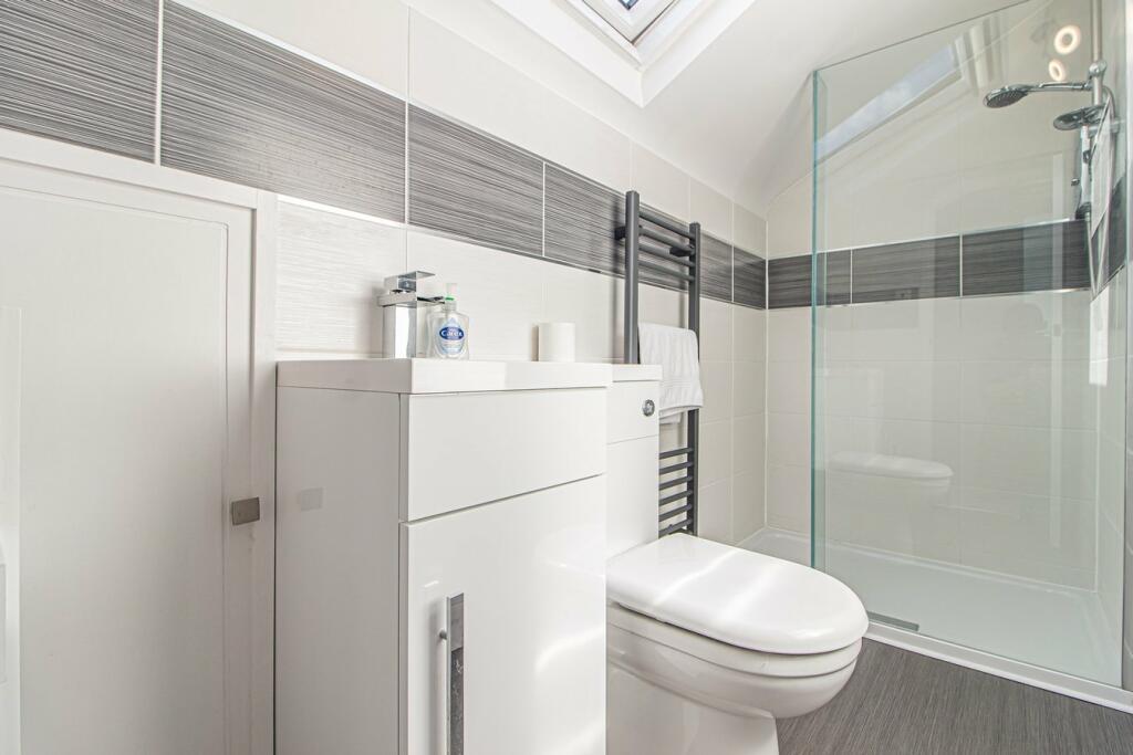 Additional image 19 of Rhyd Y Nant, Pontyclun, CF72