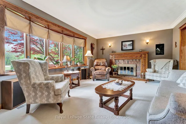 Additional image 14 of 685 Robson Rd