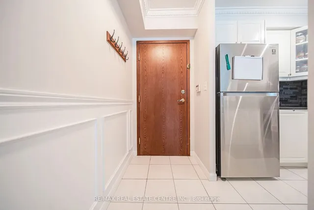 Additional image 5 of 11 Lee Centre Dr Unit 603