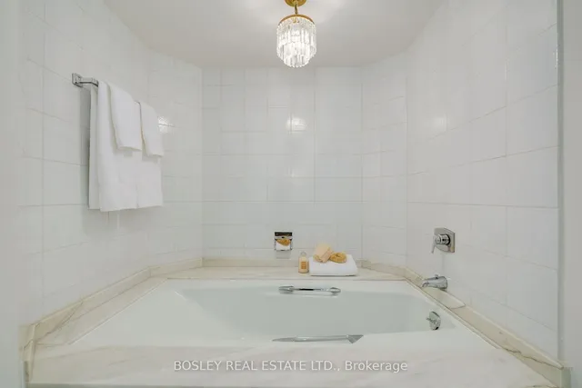 Additional image 22 of 240 Heath St Unit 1403