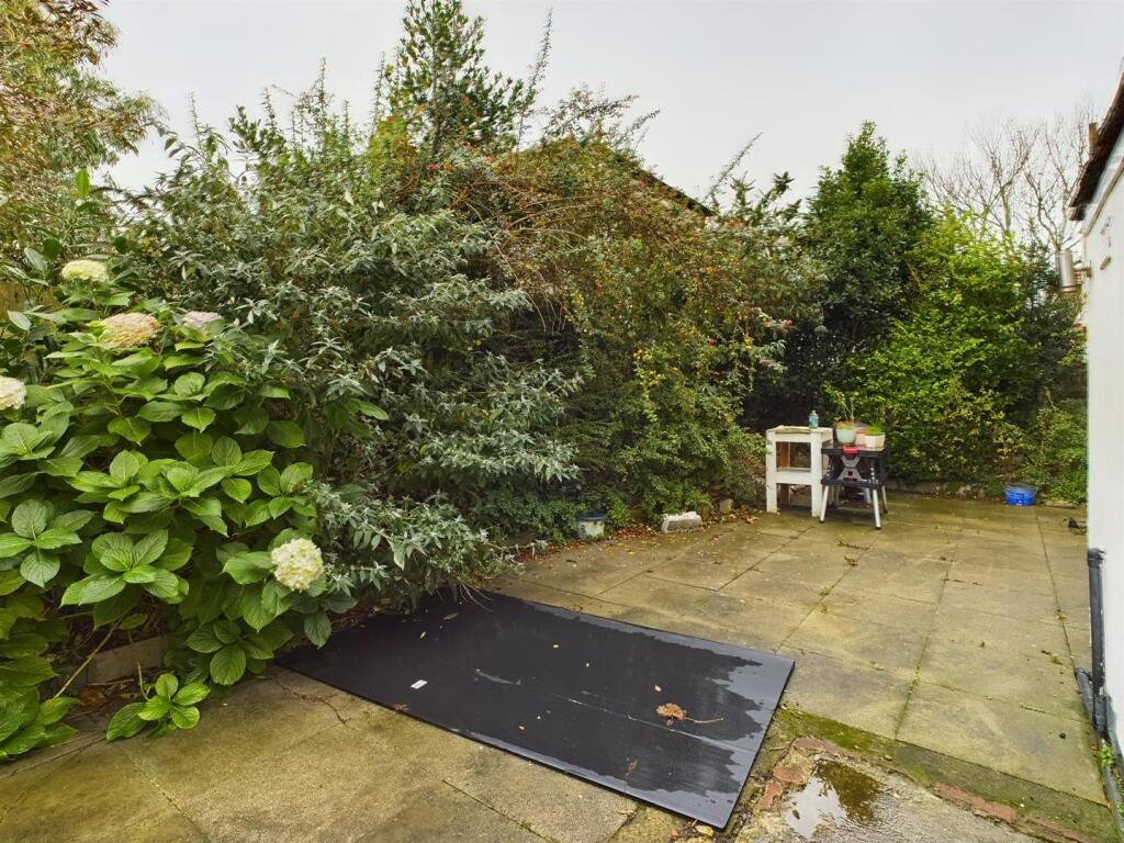 Additional image 37 of Grove Road, Wallasey