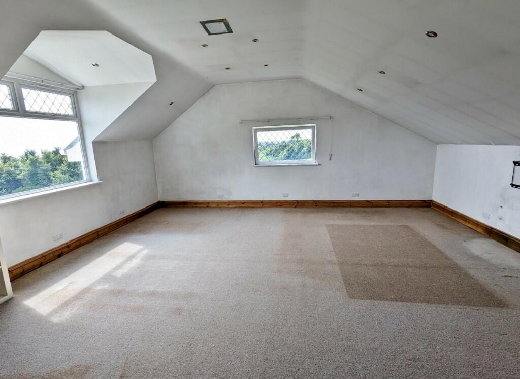 Additional image 23 of Wigfach House, Wigfach, Llaleston, CF32 0NH