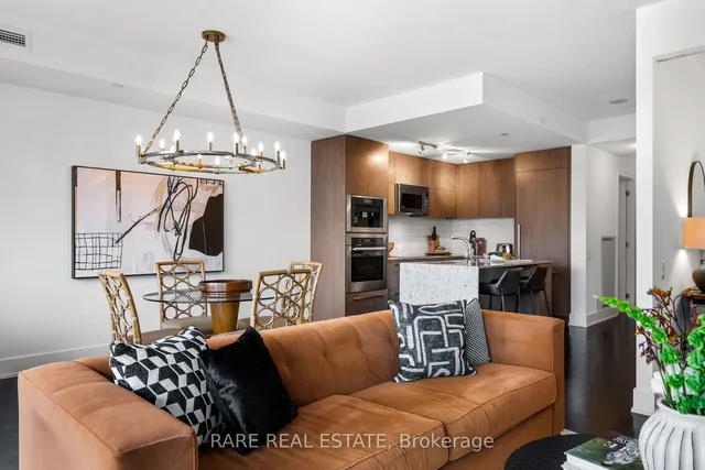 Additional image 13 of 170 Avenue Rd Unit 601