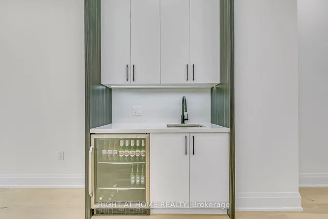 Additional image 9 of 5 Enfield Ave