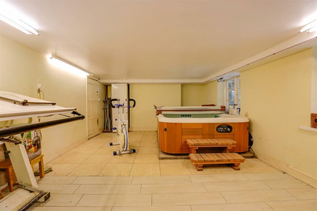 Additional image 26 of Spring Cottage, Pen-Y-Turnpike Road, Dinas Powys, CF64 4HG