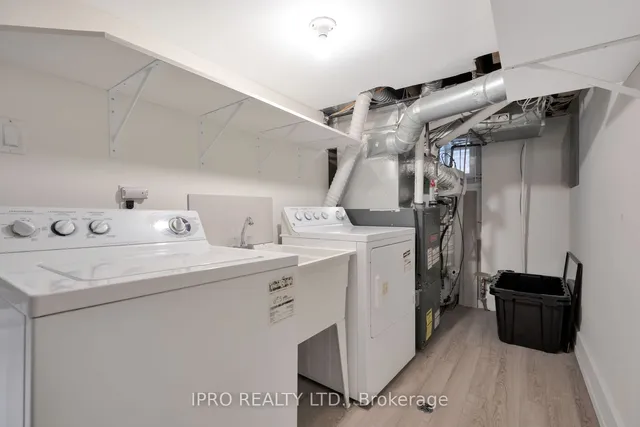 Additional image 31 of 53 Ferrier Ave