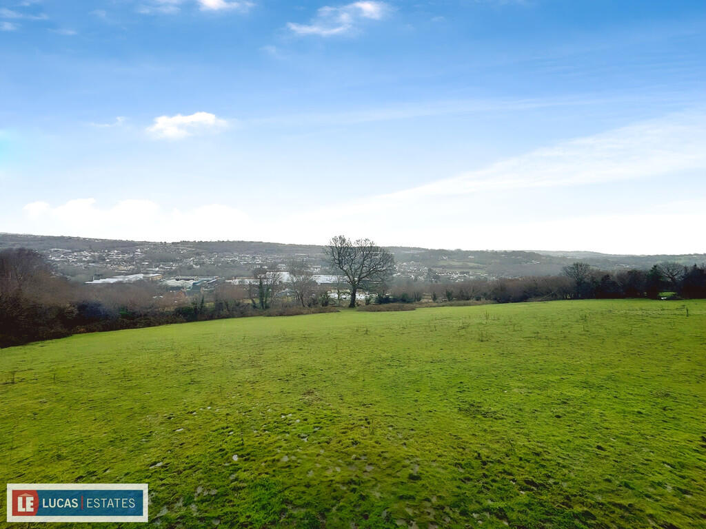 Additional image 33 of Trem Yr Afon, Cefn Hengoed, Hengoed