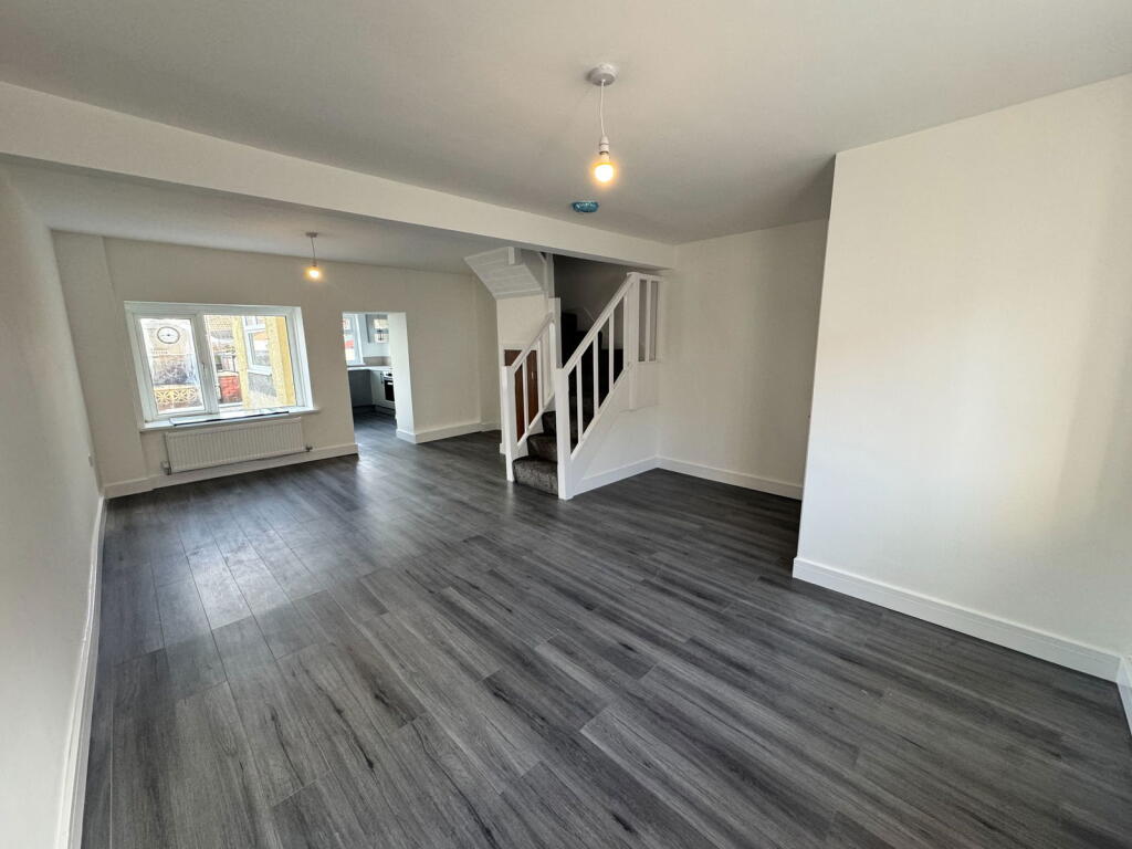 Additional image 4 of Park Street, Maesteg, CF34 9BA