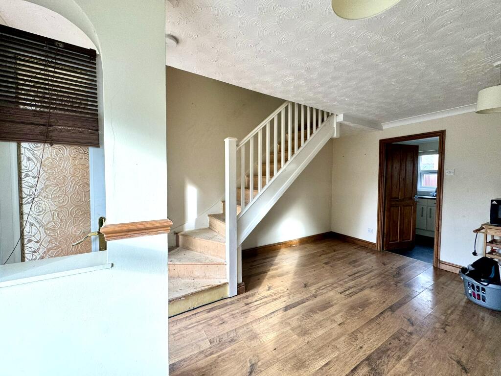 Additional image 4 of Manor Chase, Beddau, Pontypridd, CF38 2JF