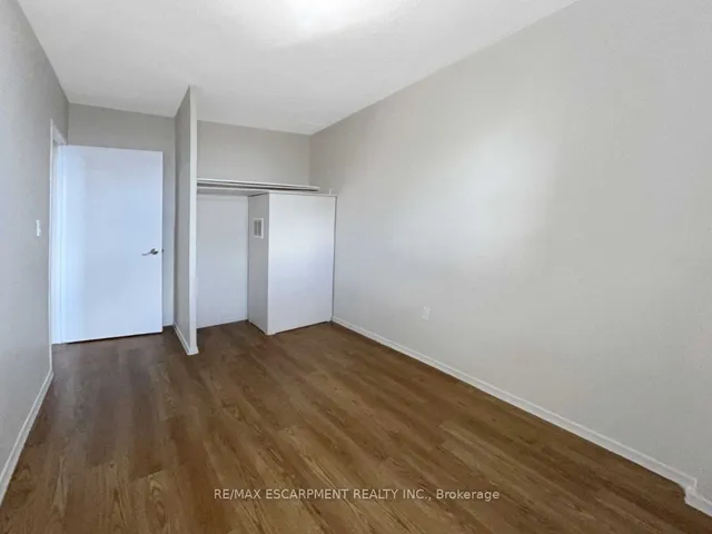 Additional image 8 of 350 Quigley Rd Unit 822