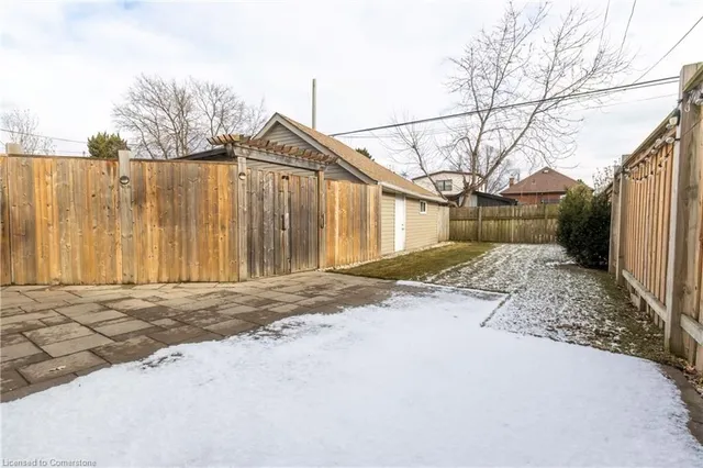 Additional image 21 of 106 Weir St