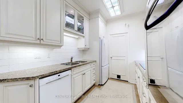 Additional image 9 of 350 Lonsdale Rd Unit 102