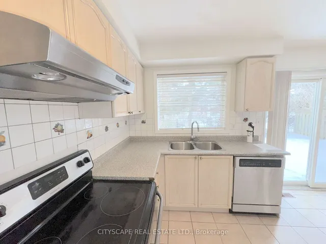 Additional image 8 of 1518 Swann Cres