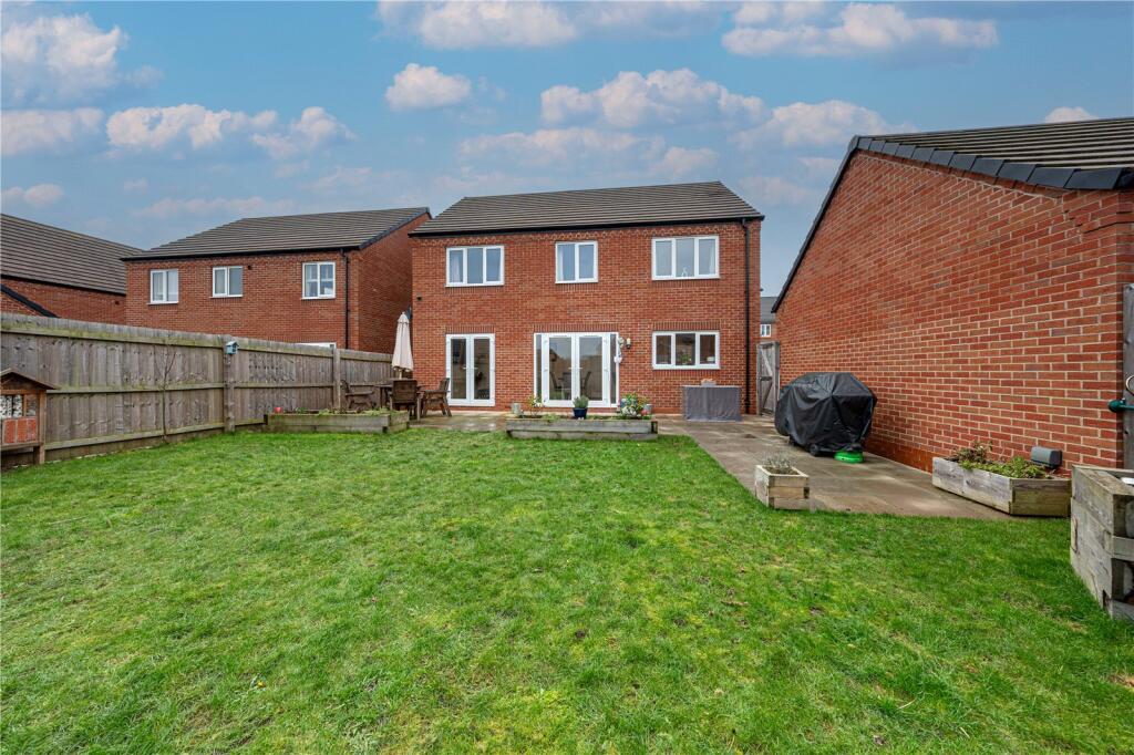 Additional image 38 of Meadow Way, Tamworth, Staffordshire, B79