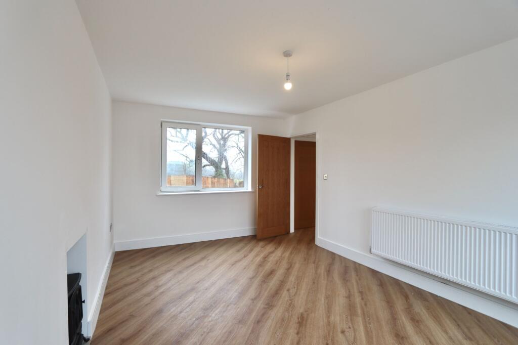 Additional image 22 of Gelligaer Road, Trelewis, CF46