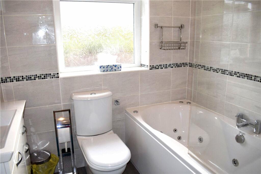 Additional image 8 of South Road, Porthcawl CF36 3DA, CF36