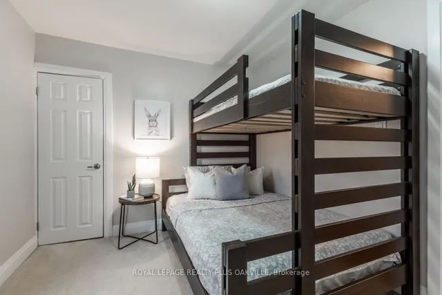 Additional image 21 of 29 1/2 Rosemont Ave