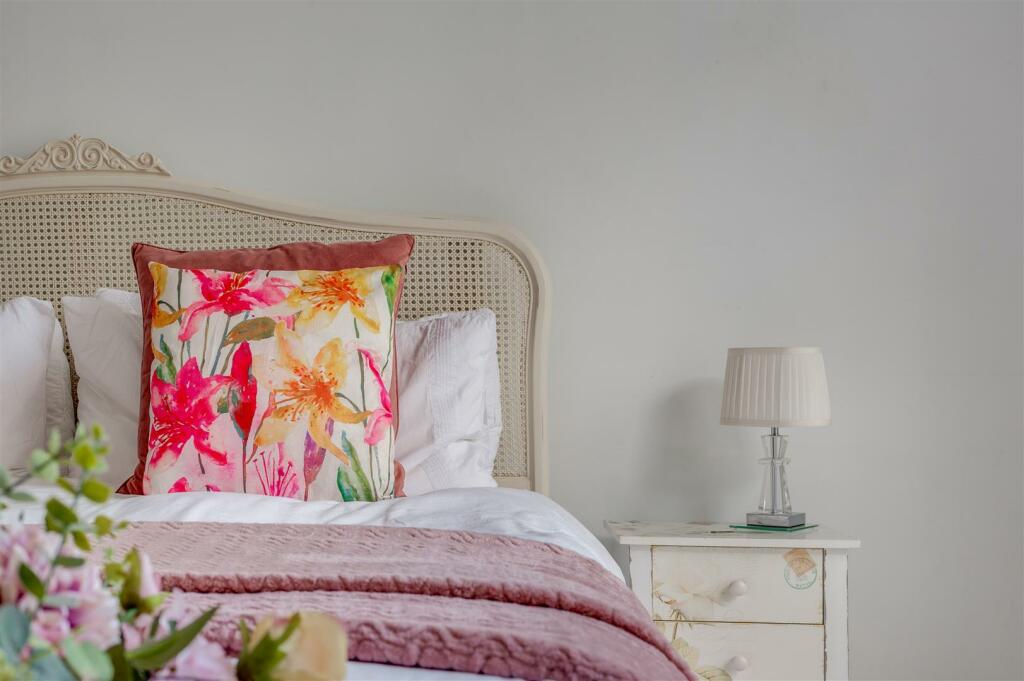 Additional image 21 of Thornton Common Road, Thornton Hough, Wirral