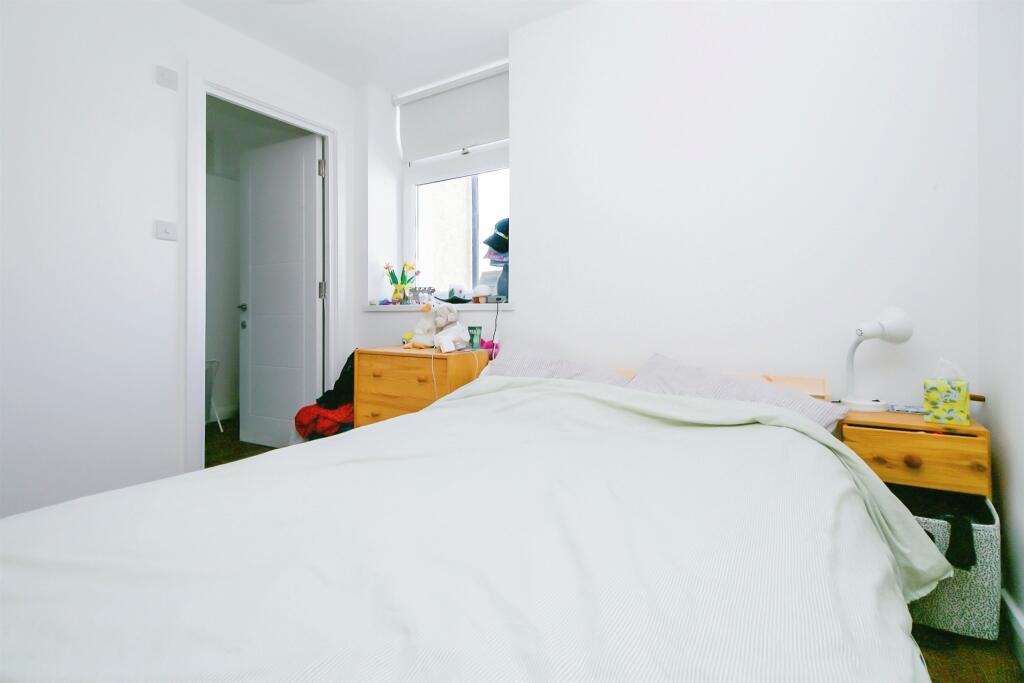 Additional image 6 of Glebe Street, Penarth