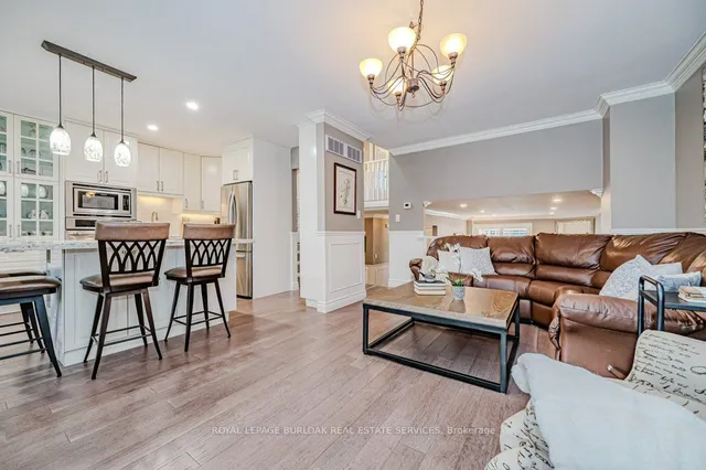 Additional image 11 of 955 King Rd Unit 15