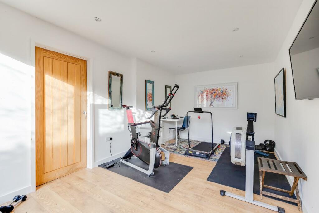 Additional image 21 of High Street, Cowbridge, Vale of Glamorgan, CF71 7AD