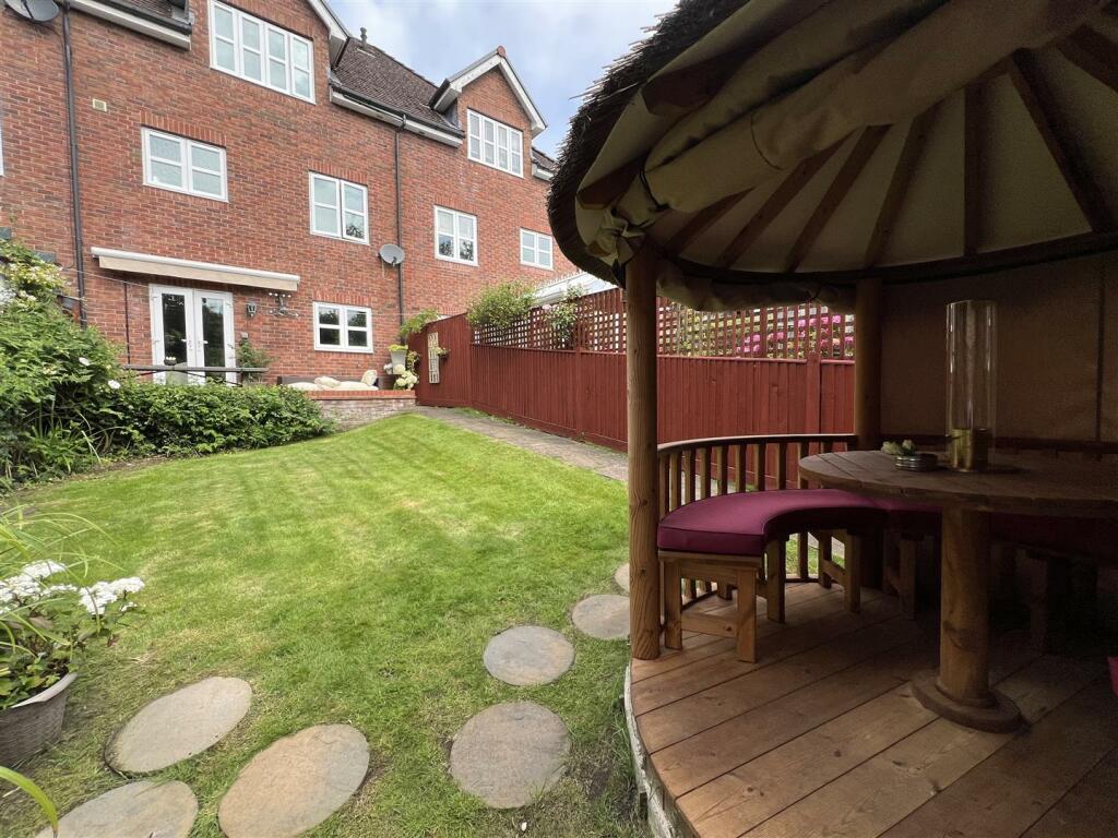 Additional image 41 of Lapwing Rise, Heswall, Wirral