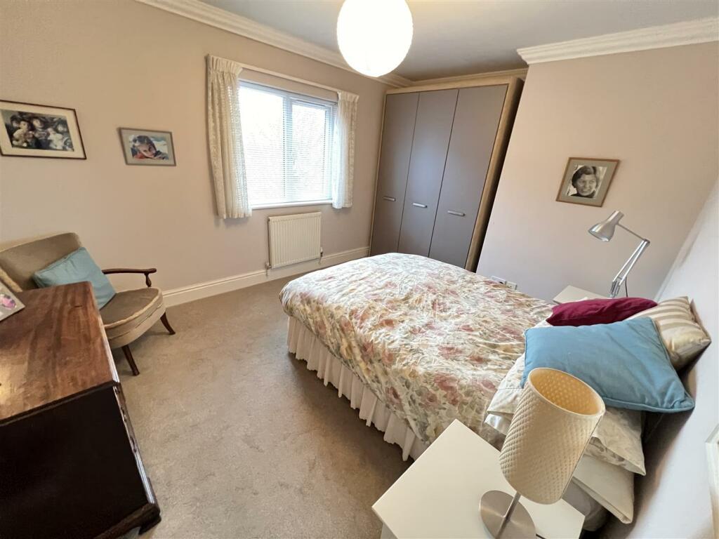 Additional image 15 of Mount Avenue, Heswall, Wirral