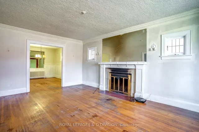 Additional image 10 of 27 Cortland Ave