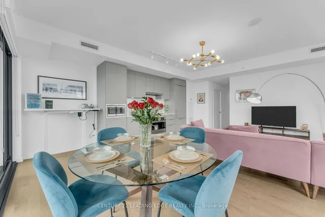 Additional image 18 of 20 Lombard St Unit 3603
