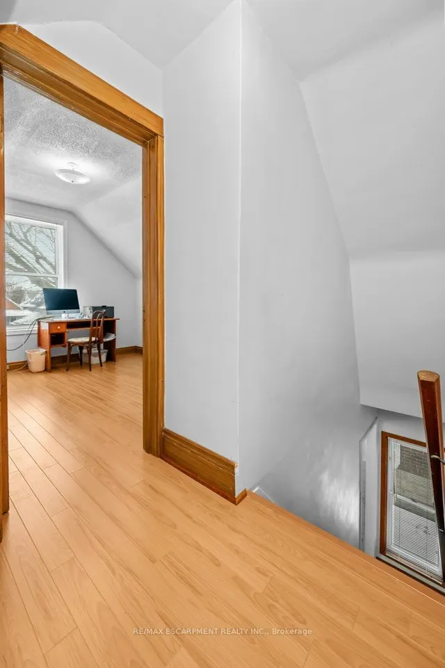 Additional image 19 of 91 Province St