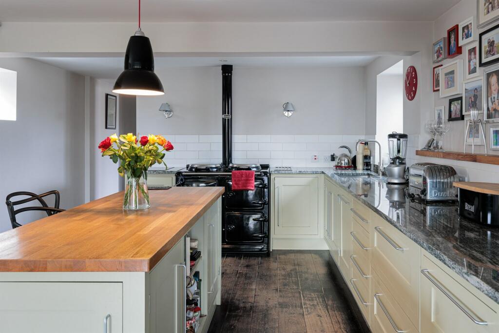 Additional image 12 of Heath Lane, Great Barrow, Chester