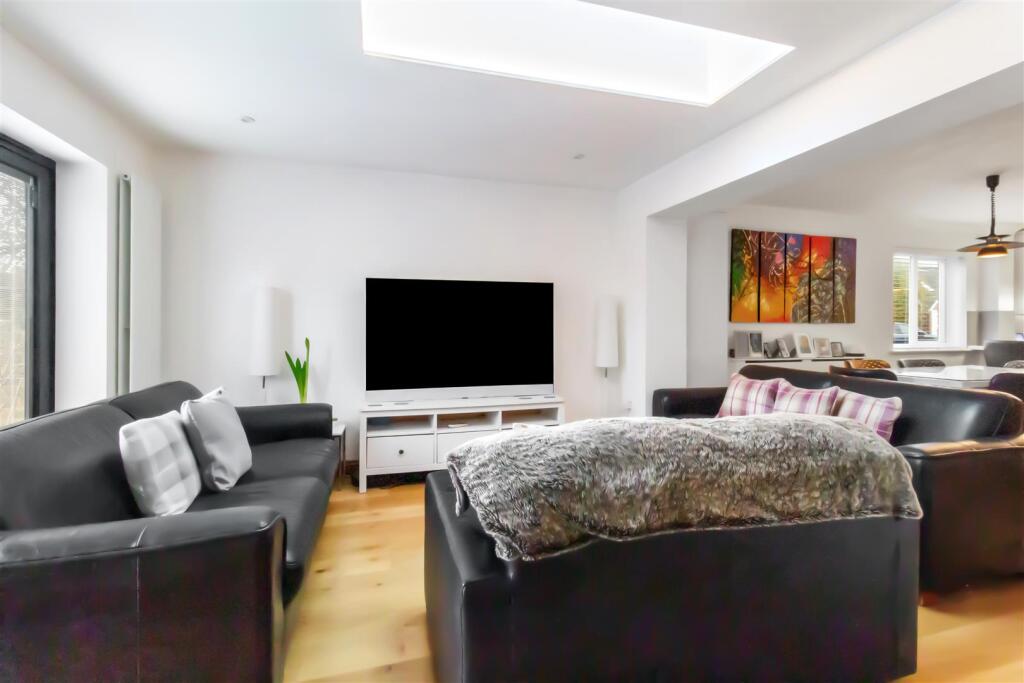 Additional image 8 of Park Drive, Rustington, Littlehampton