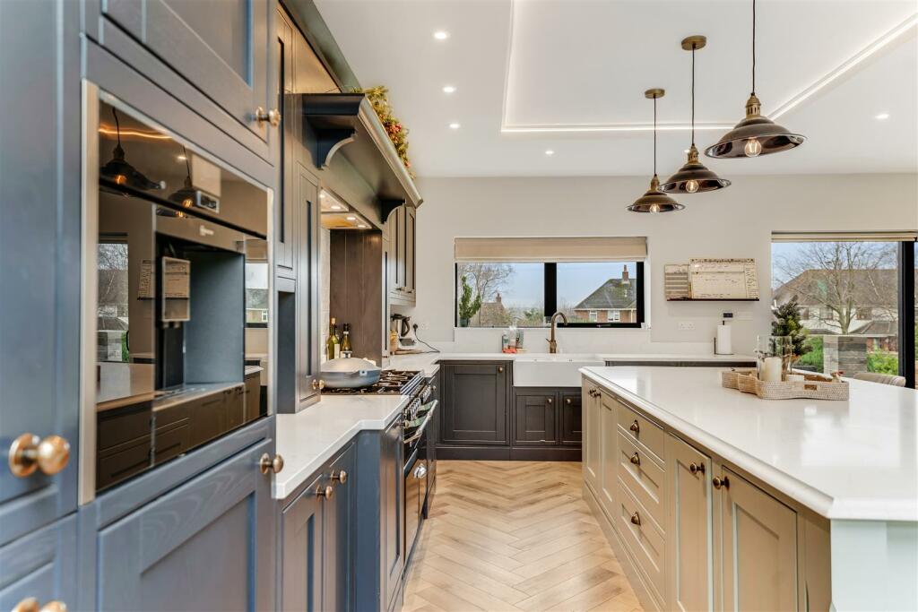 Additional image 7 of Oldfield Drive, Heswall, Wirral